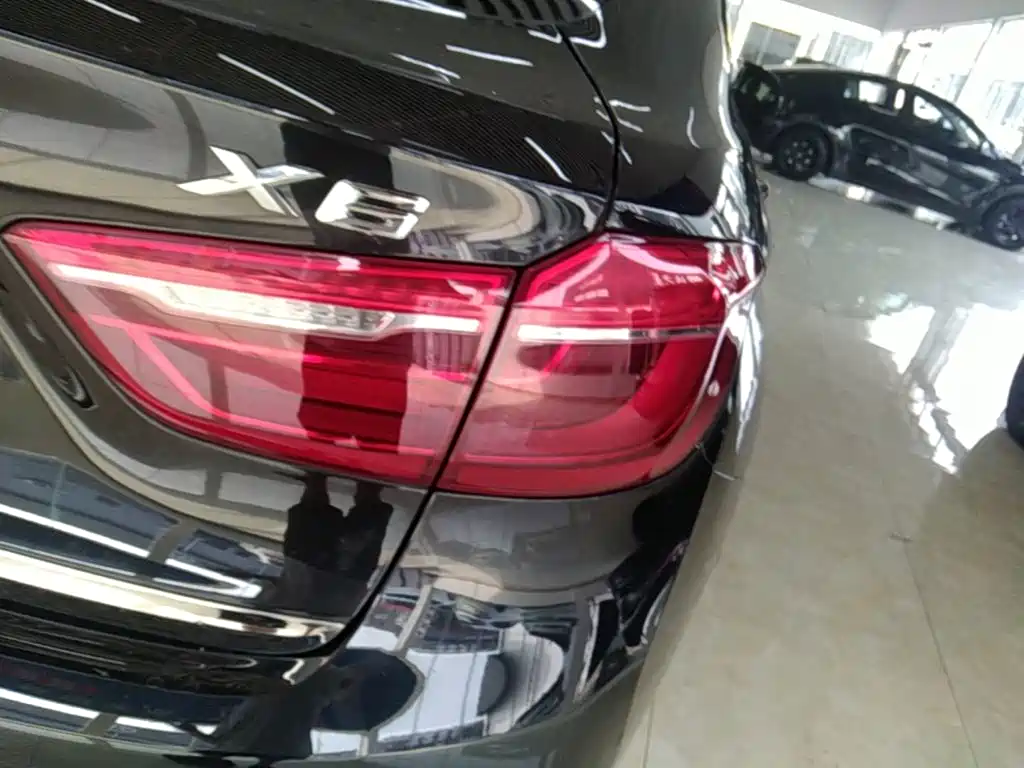 BMW X6 — миниатюра 8