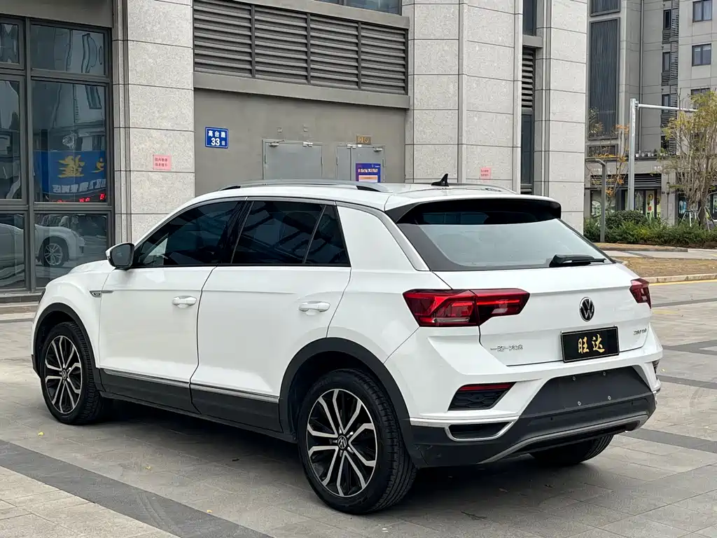 VOLKSWAGEN T ROC EXPLORING SONGS