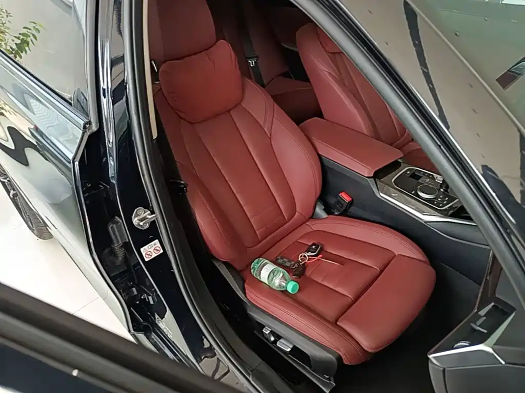 BMW 3 Series — миниатюра 25