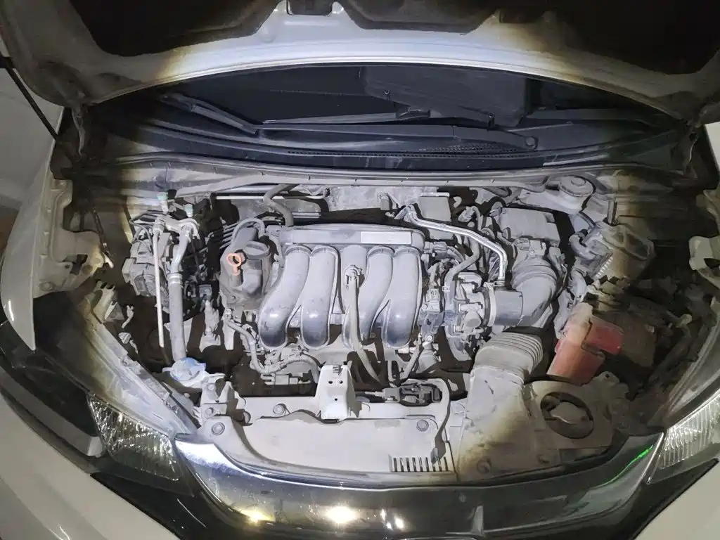 Honda Fit — миниатюра 17