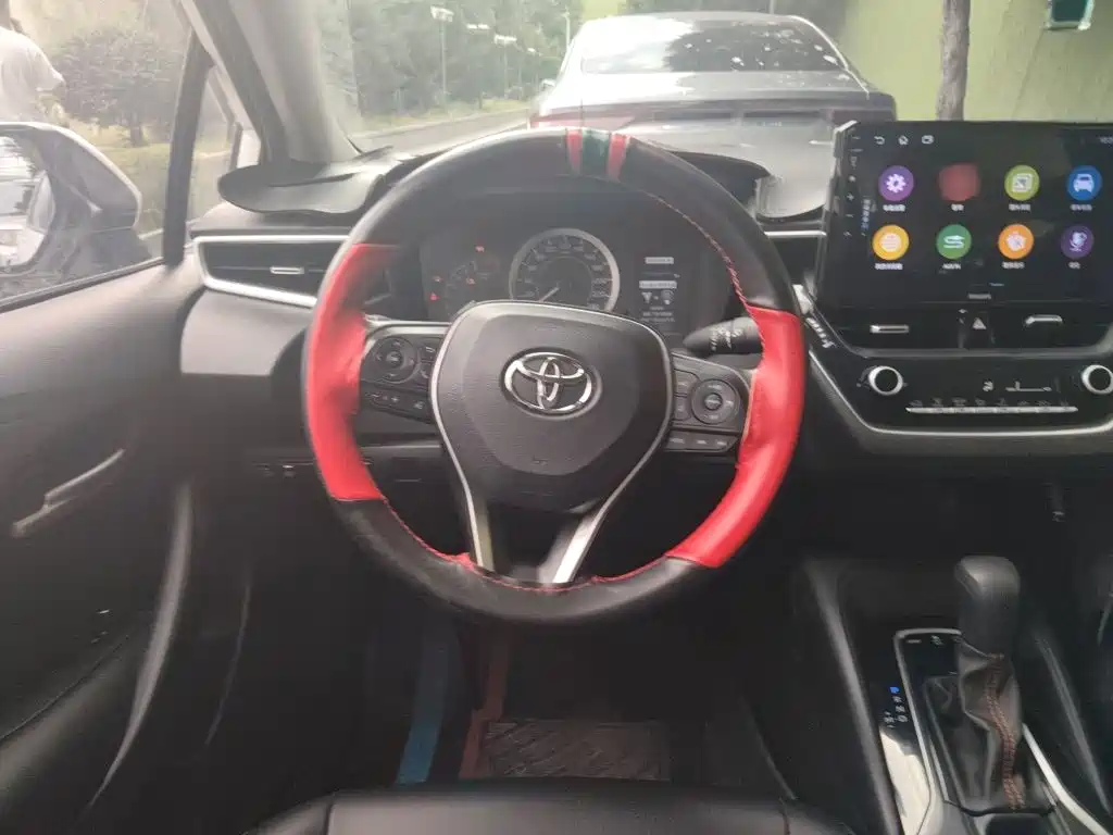 Toyota Corolla — миниатюра 12