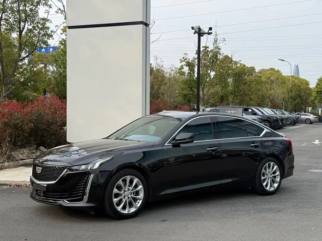 Cadillac CT5 2023