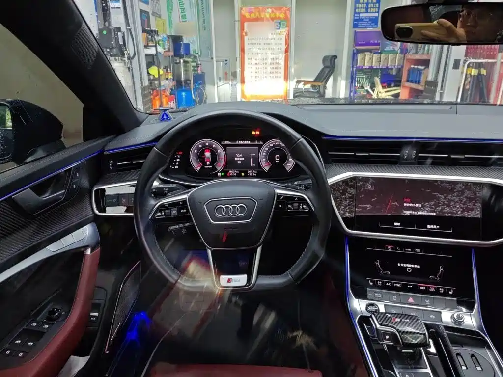 Audi A7L — миниатюра 3