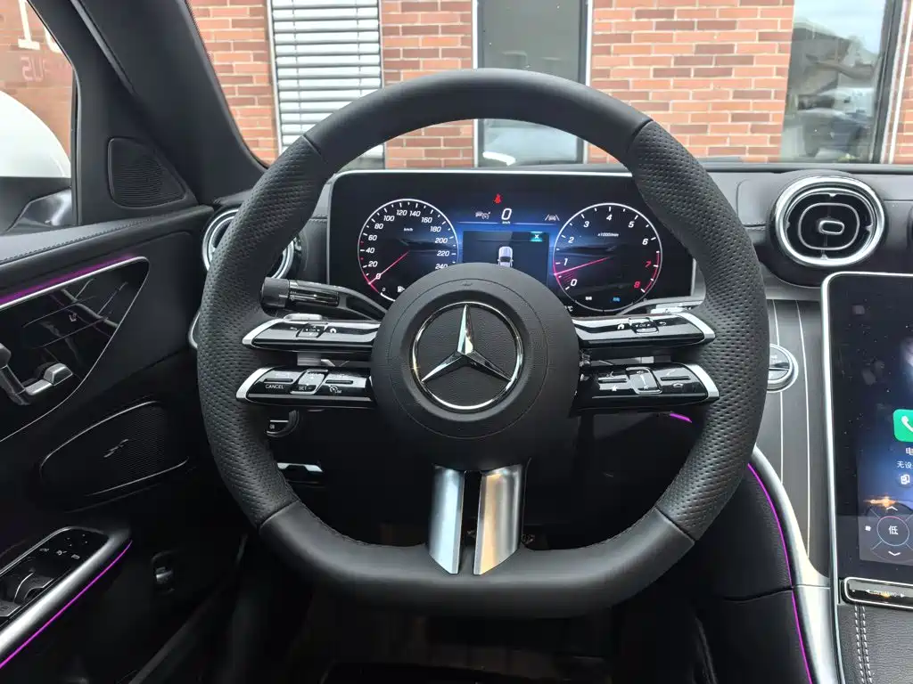 Mercedes-Benz C-Class — миниатюра 24