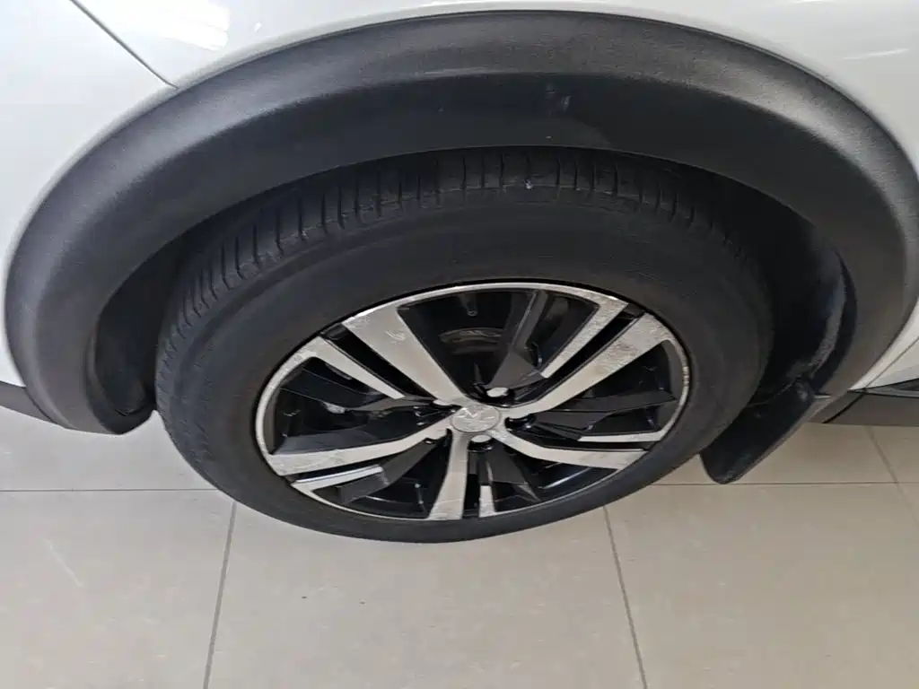 Peugeot 5008 — миниатюра 23