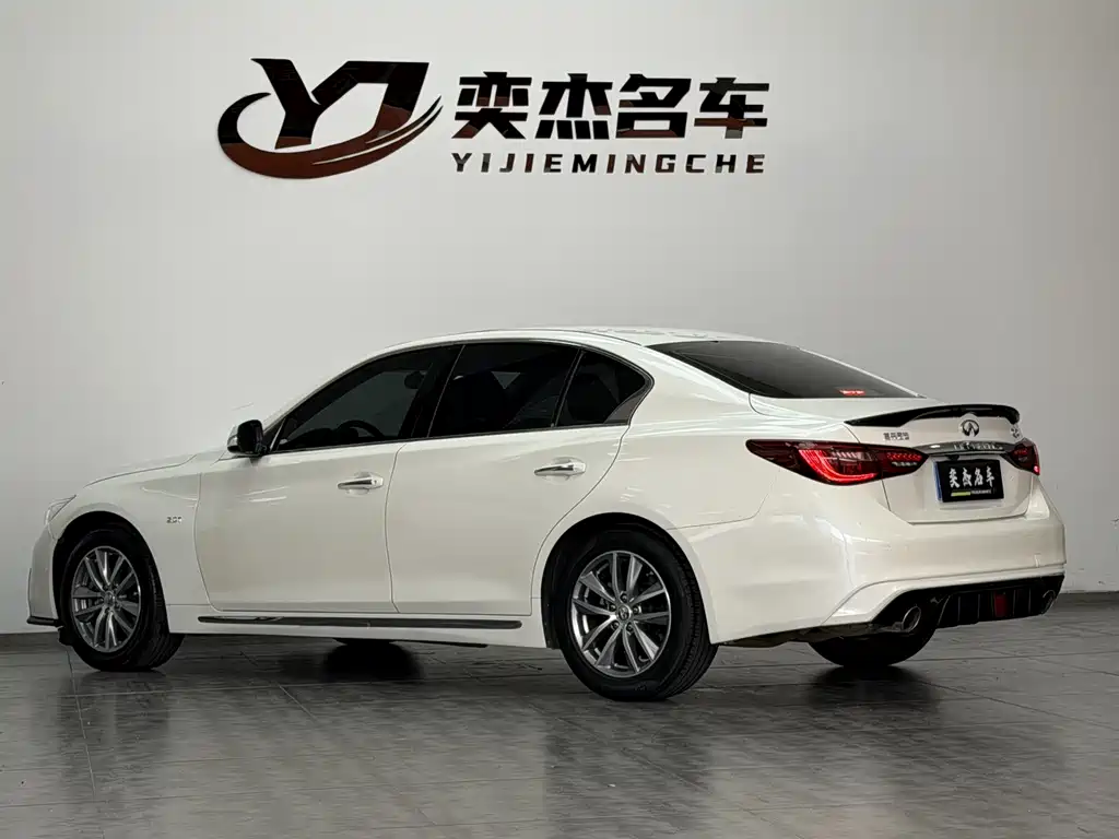 Infiniti Q50L — миниатюра 7