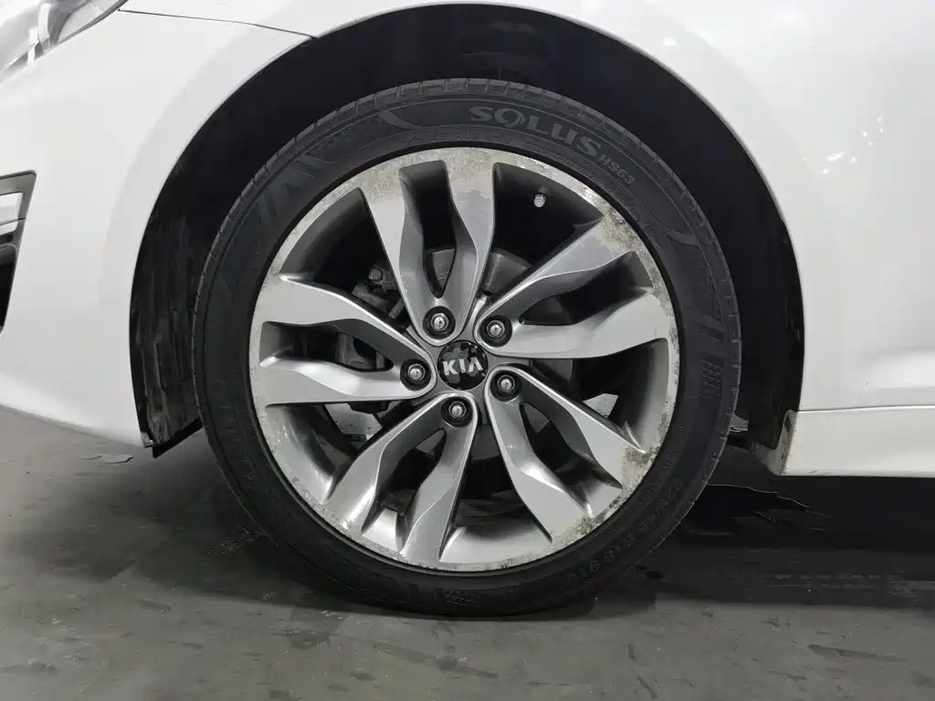 Kia K5 — миниатюра 17