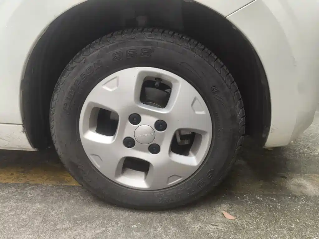 Roewe Clever — миниатюра 24