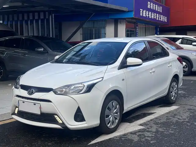 TOYOTA YARIS L TO ENJOY