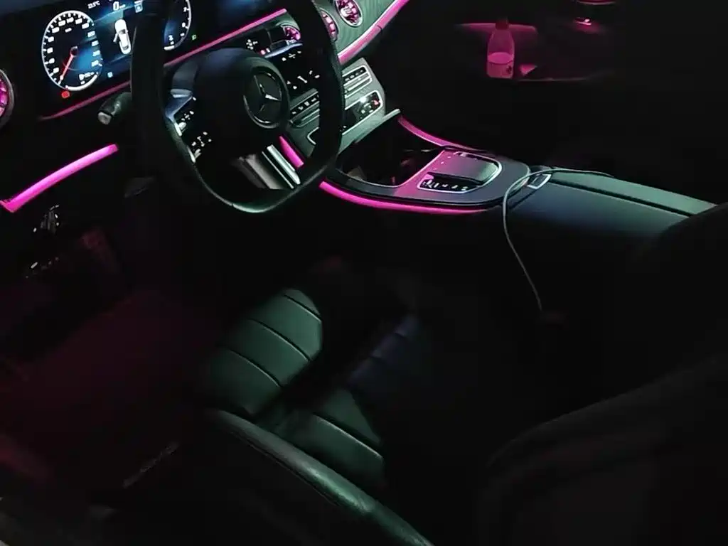 Mercedes-Benz E-Class (Import) — миниатюра 8