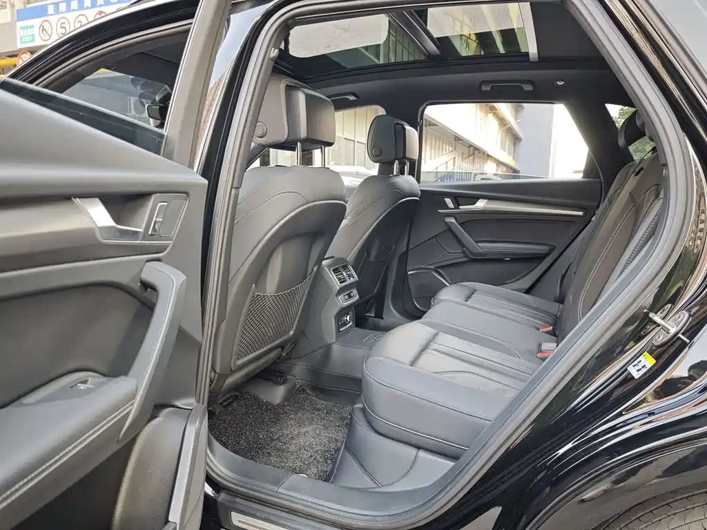 Audi Q5L — миниатюра 7