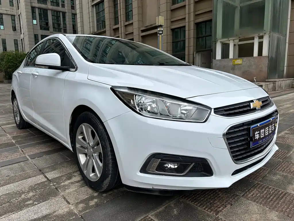 Chevrolet Cruze 1.5L Auto Luxury Edition, фото 8