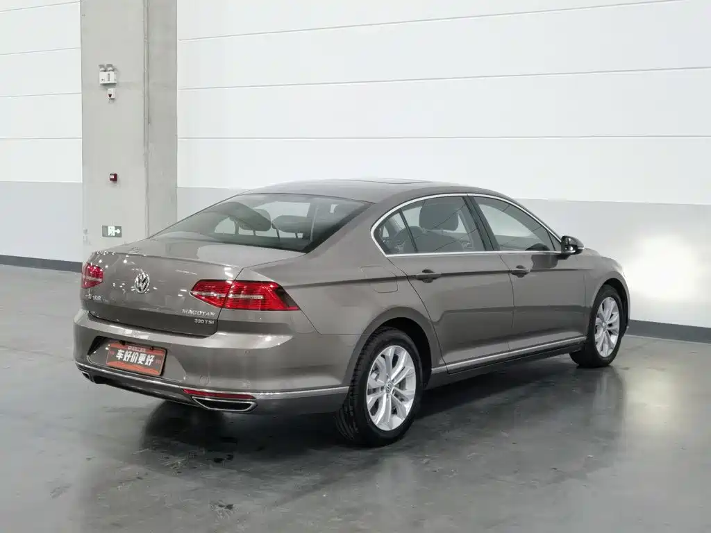 Volkswagen Magotan — миниатюра 2