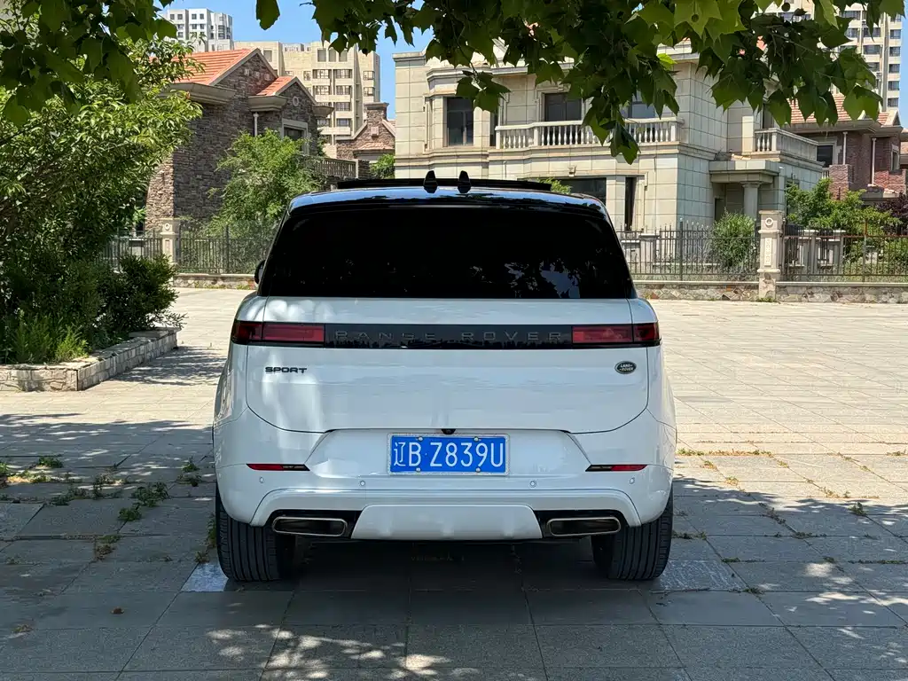 Land Rover Range Rover Sport 2023 400PS Dynamic SE