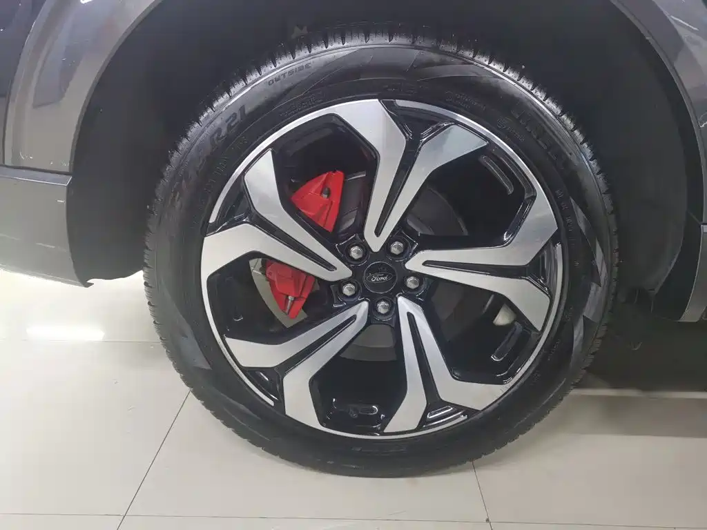 Ford Explorer — миниатюра 13