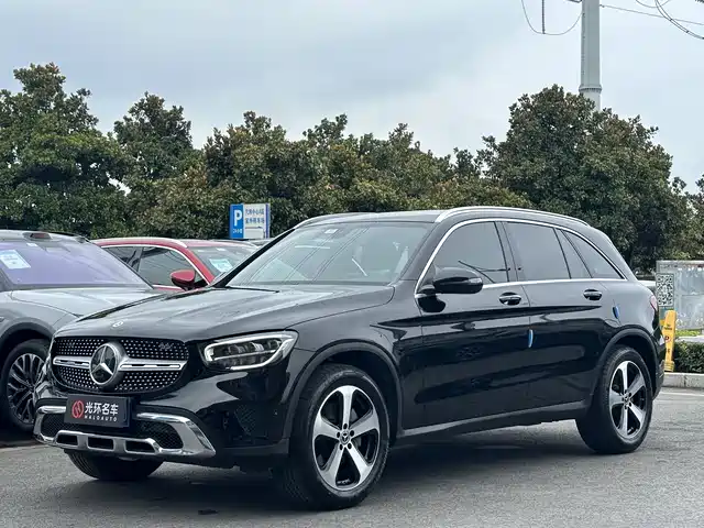 MERCEDES-BENZ  GLC