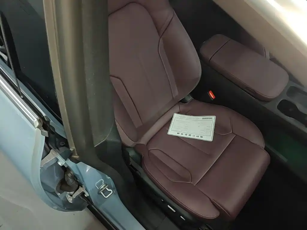 NIO ET5T — миниатюра 20