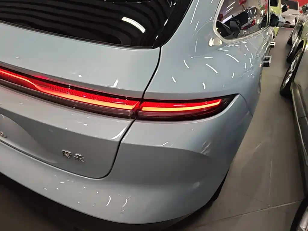 NIO ET5T — миниатюра 24