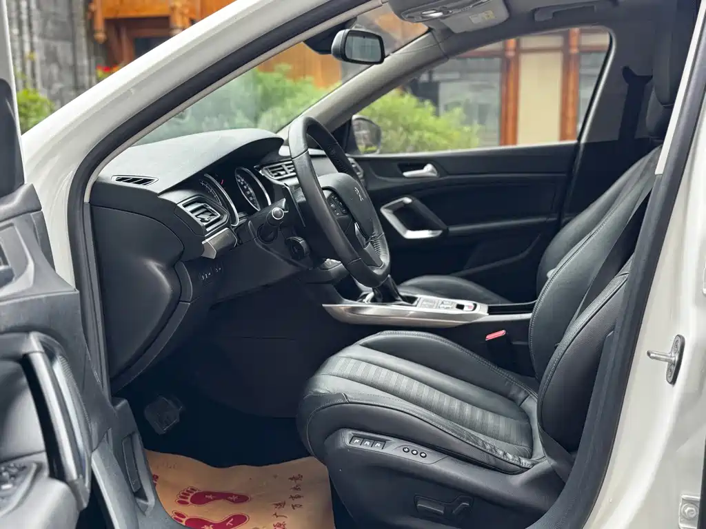 Peugeot 408 — миниатюра 12