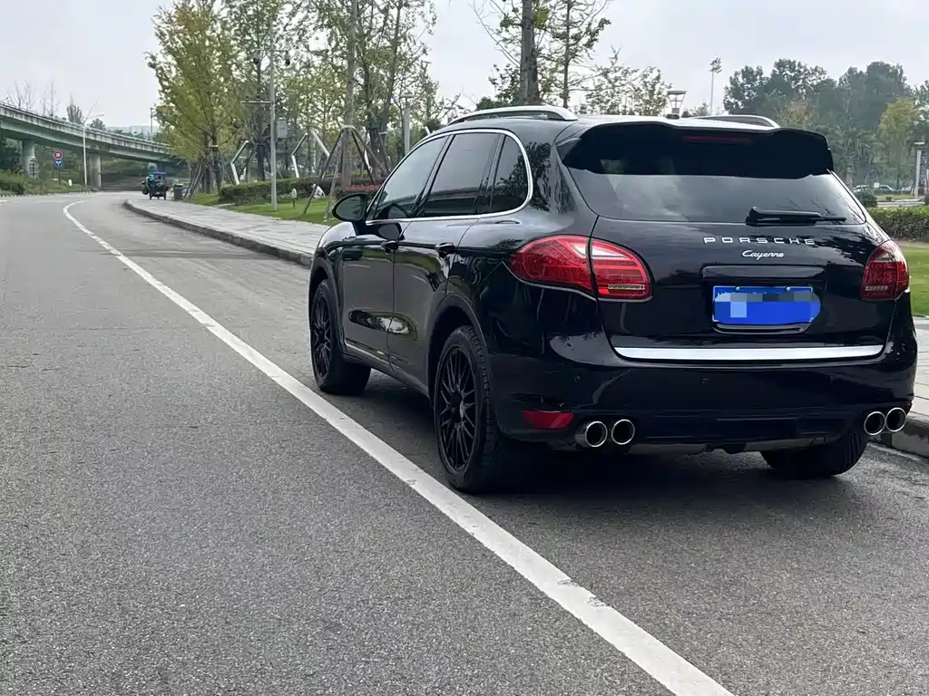 Porsche Cayenne 2012 3.6L