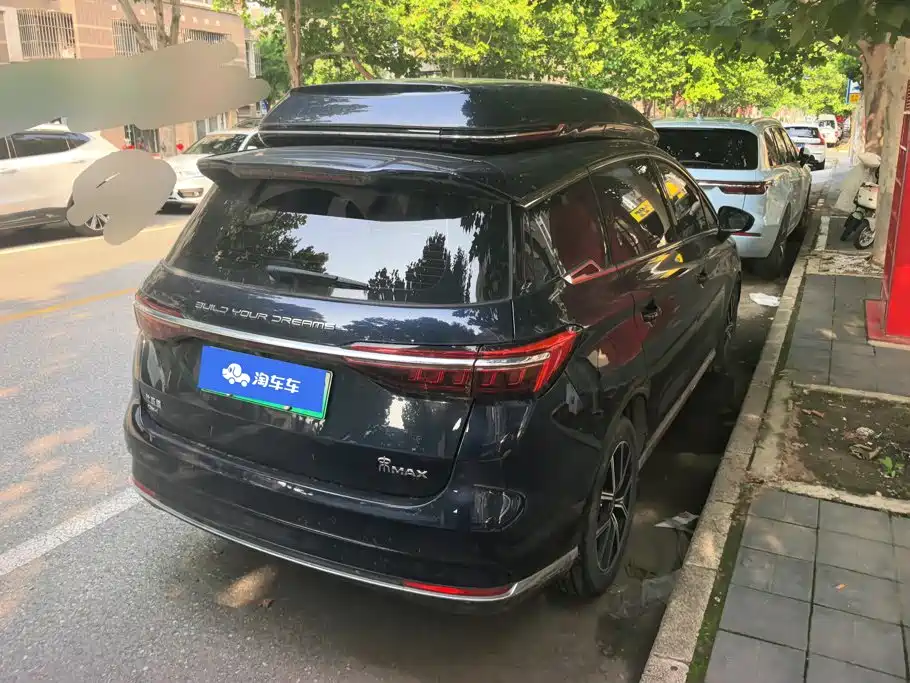 BYD MAX New Energy — миниатюра 3
