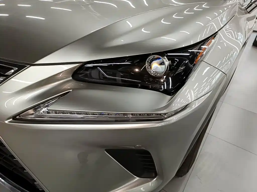 Lexus NX — миниатюра 24