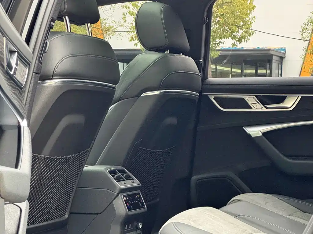 Audi A6L — миниатюра 8