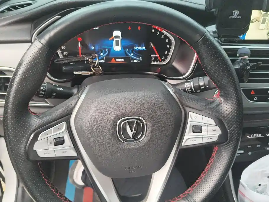 Changan CS75 — миниатюра 15