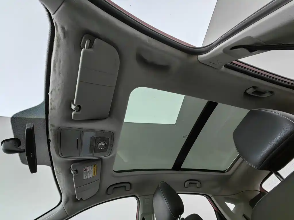 MG ZS — миниатюра 14