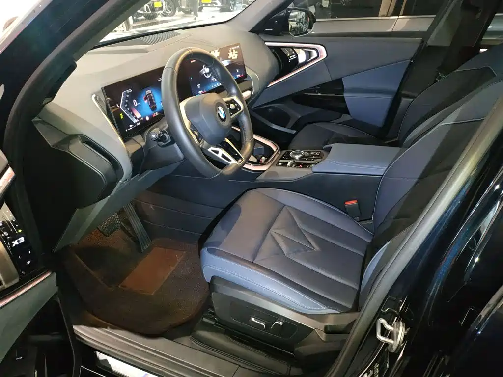 BMW X3 — миниатюра 15
