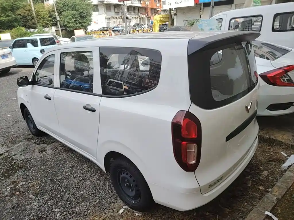 Wuling Hongguang EV — миниатюра 5
