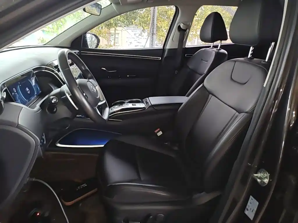 Hyundai Tucson — миниатюра 15