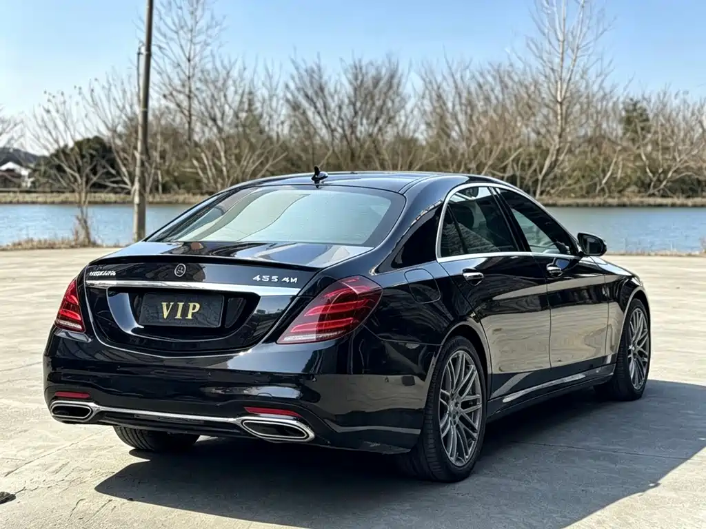 Mercedes-Benz S-Class — миниатюра 11