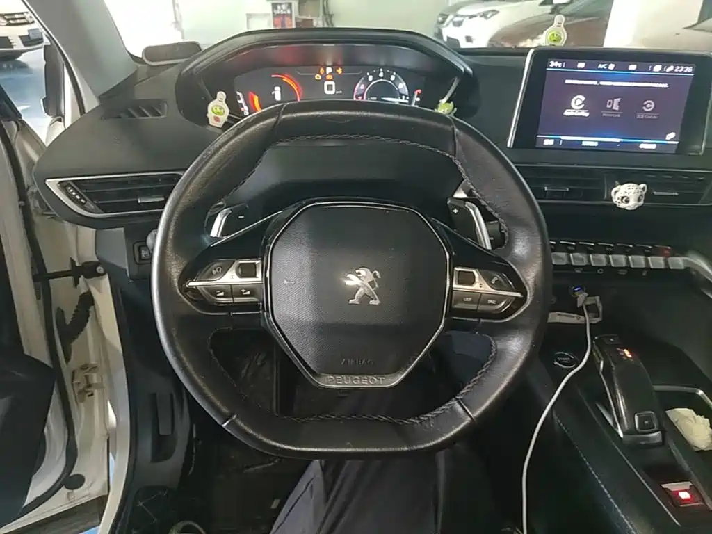 Peugeot 4008 — миниатюра 11