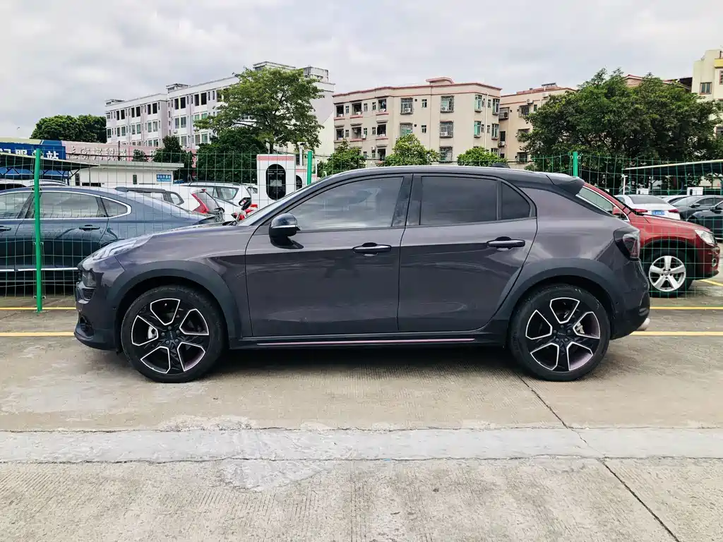 Lynk & Co 02 — миниатюра 15