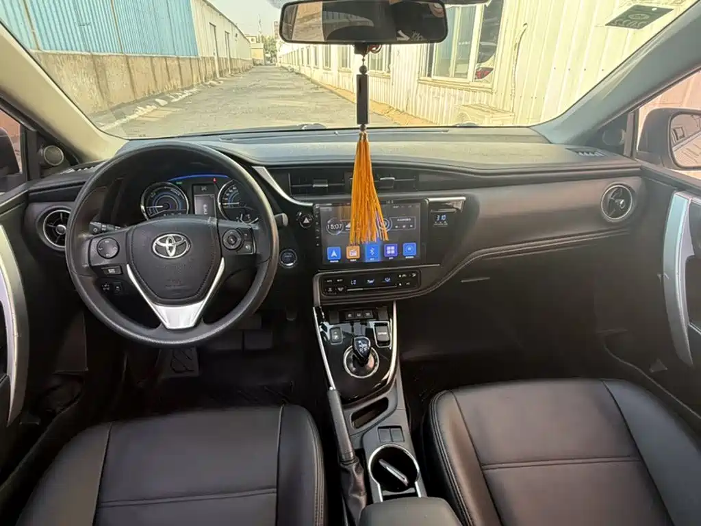 Toyota Corolla — миниатюра 9