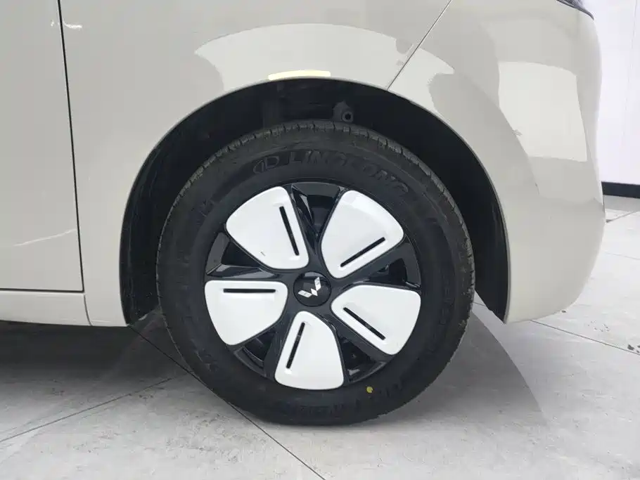 Wuling Mini EV MINIEV 2025