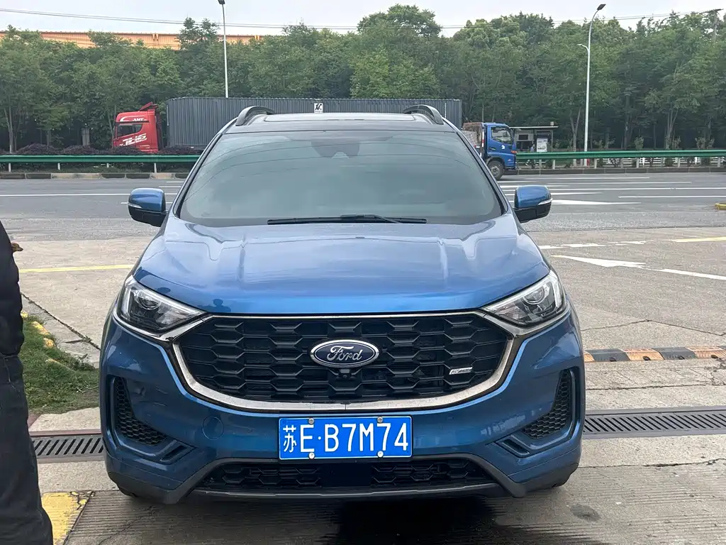 Ford Edge 2021