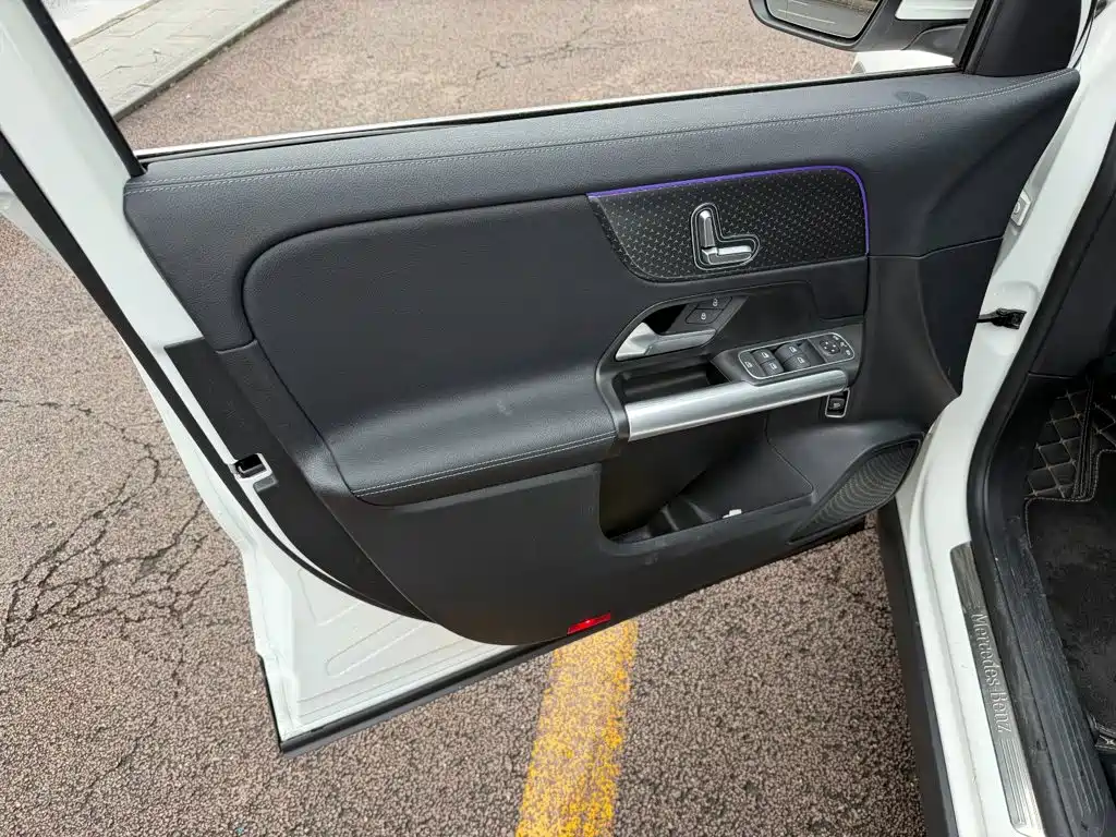 Mercedes-Benz GLA — миниатюра 6