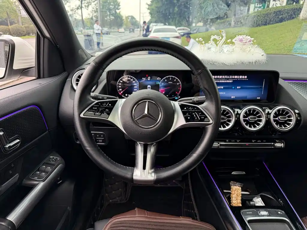 Mercedes-Benz GLA — миниатюра 14