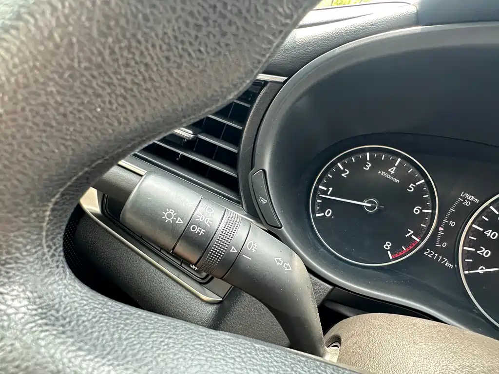 Mazda CX-30 — миниатюра 8