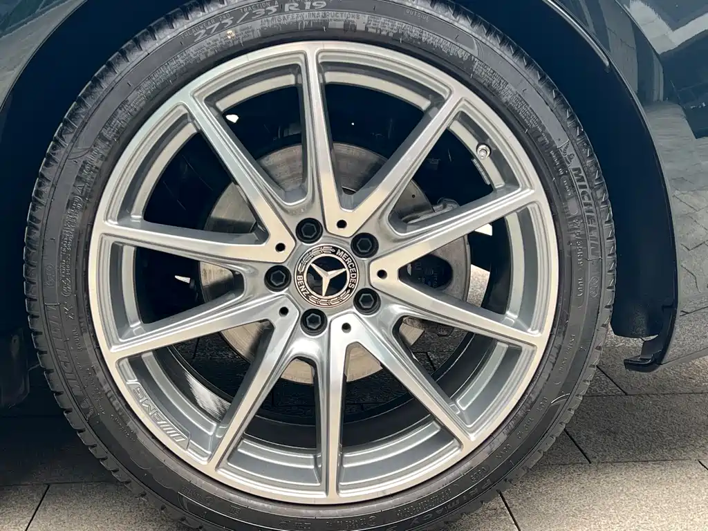 MERCEDES-BENZ E CLASS