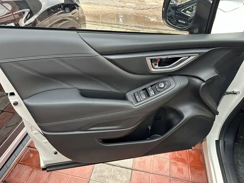 Subaru Forester — миниатюра 12