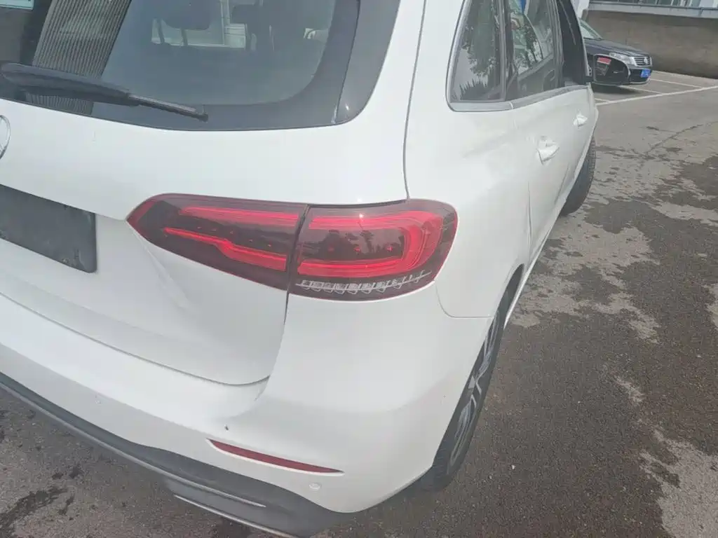 Mercedes-Benz B-Class — миниатюра 8