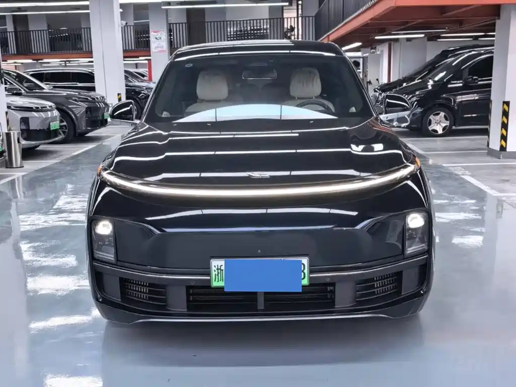 Li Auto Li L8 — миниатюра 2