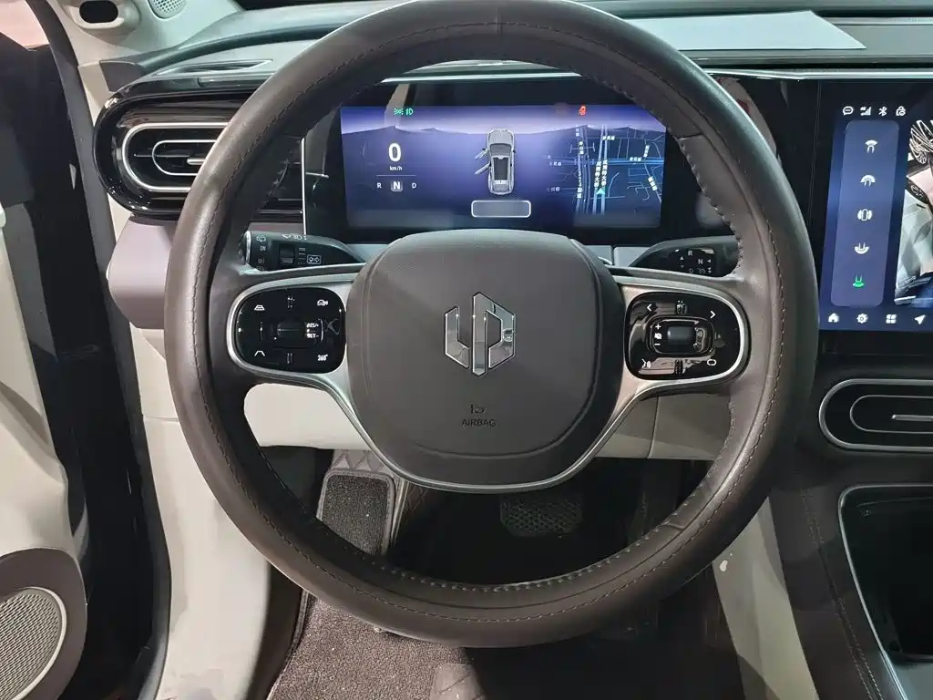 Leapmotor Leapmotor C11 — миниатюра 11
