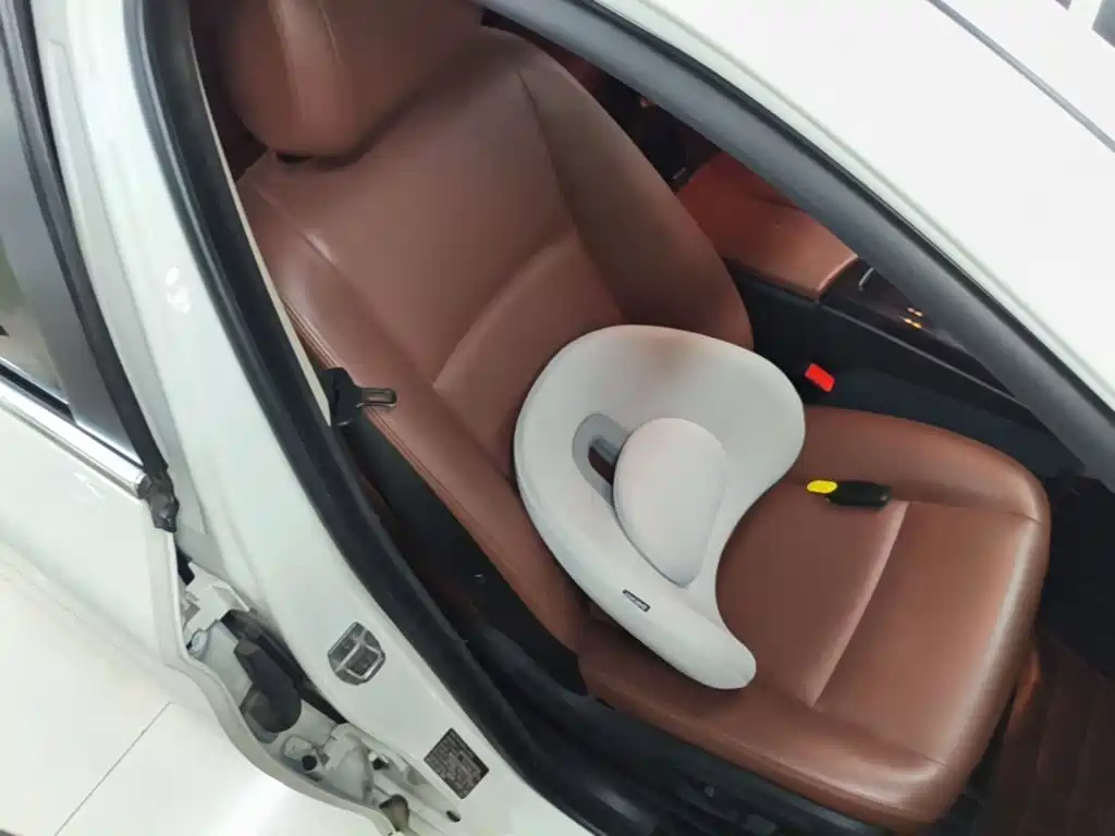 BMW 5 Series — миниатюра 25