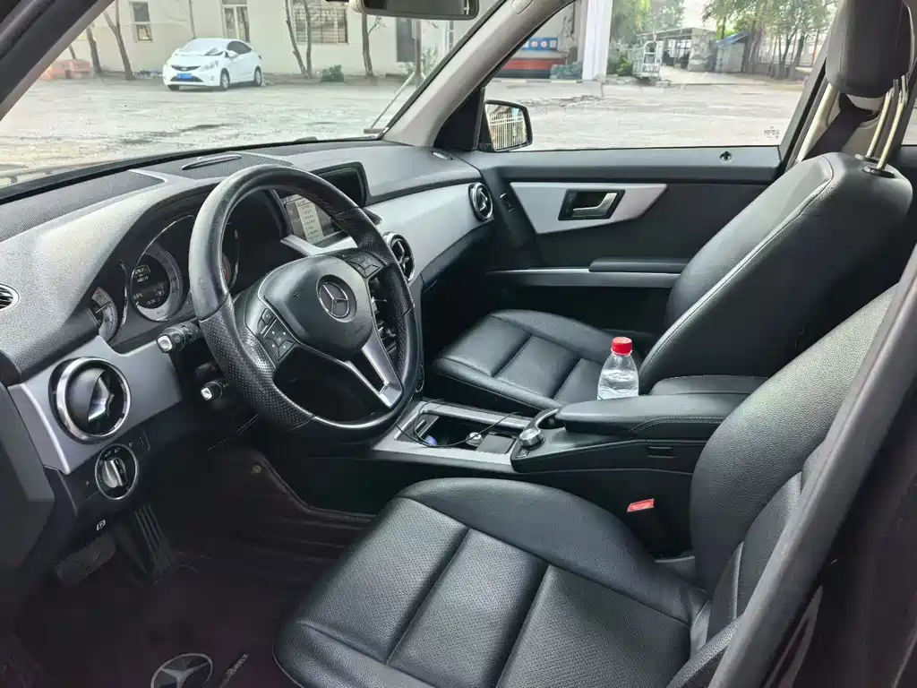 Mercedes-Benz GLK-Class — миниатюра 7