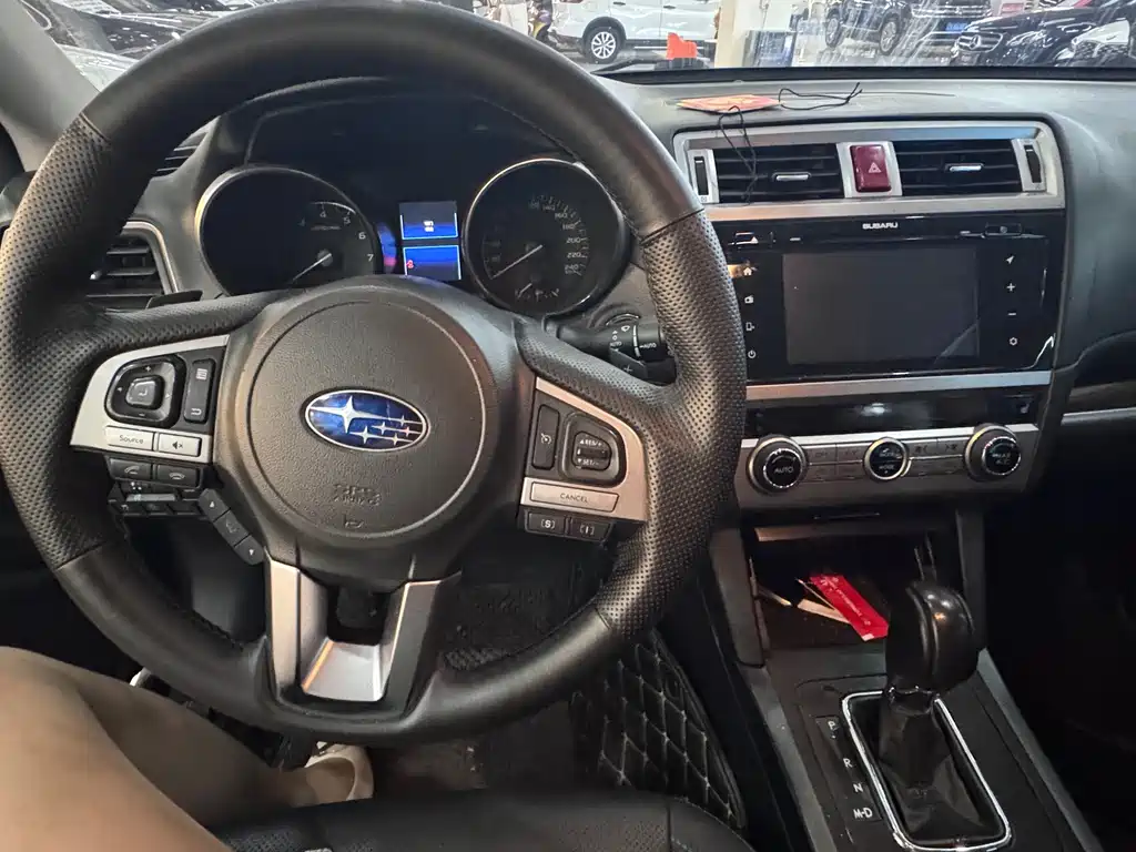 Subaru Outback — миниатюра 7