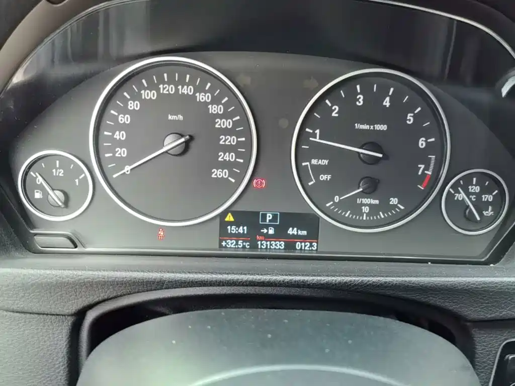 BMW 3 Series — миниатюра 12